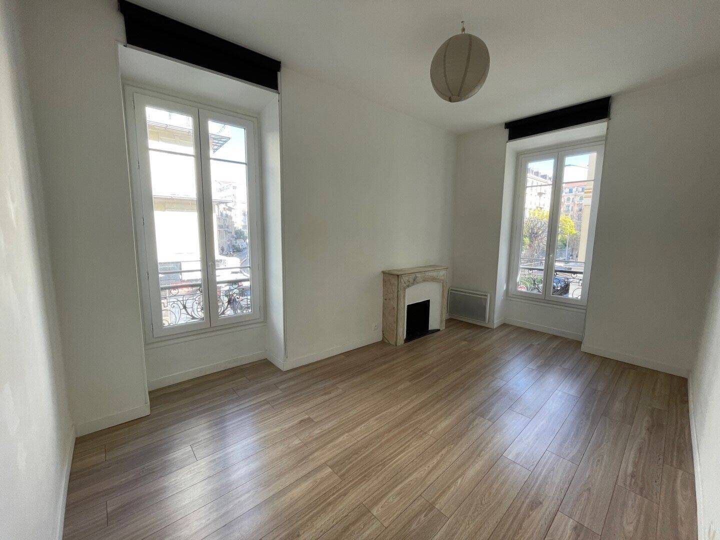 Appartement à louer, 111m², Nice