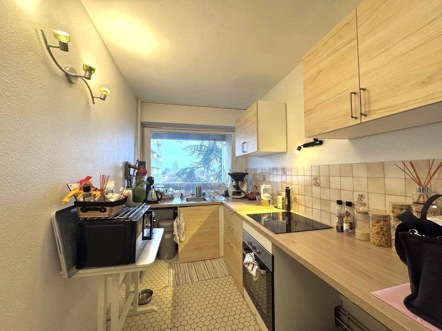 Appartement à louer, 45m², Elancourt