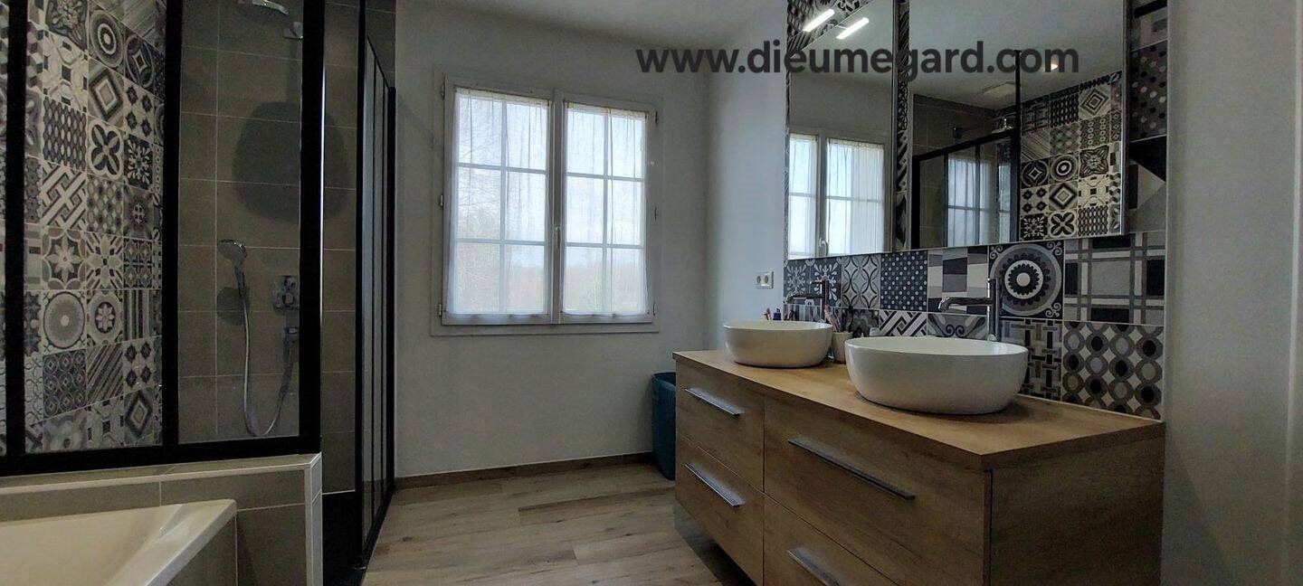 Maison à vendre, 145m², Vouillé