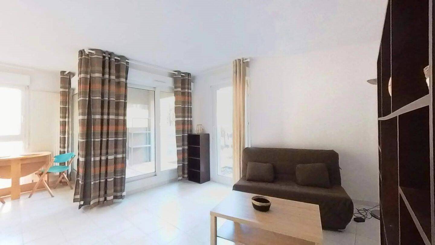 Appartement à louer, 30m², Valbonne