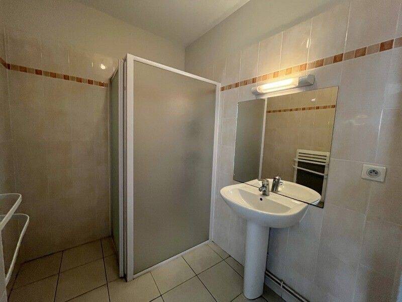 Maison à louer, 69m², Montpon-Ménestérol