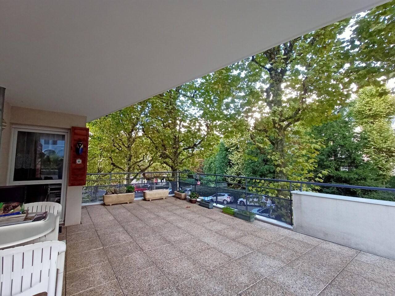 Appartement à vendre, 91m², Saint-Etienne