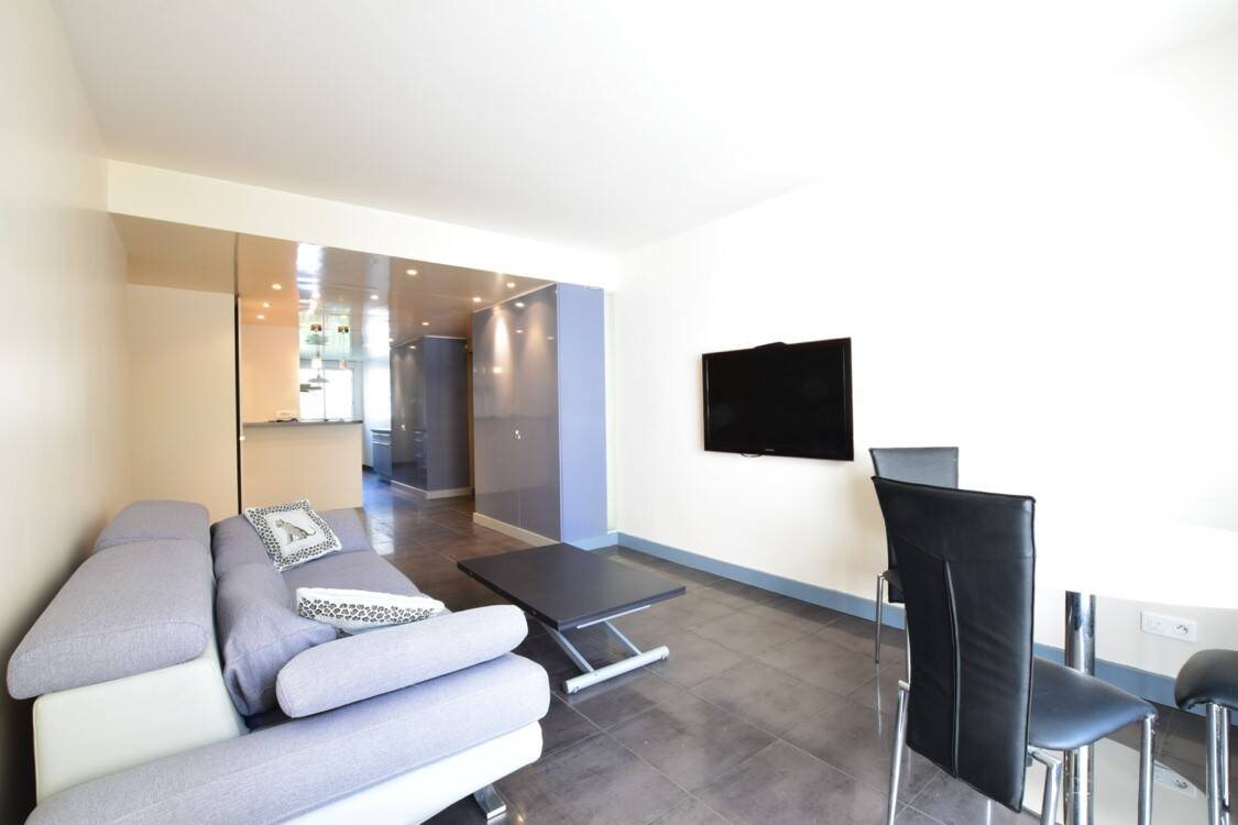 Appartement à louer, 79m², Paris 16ème