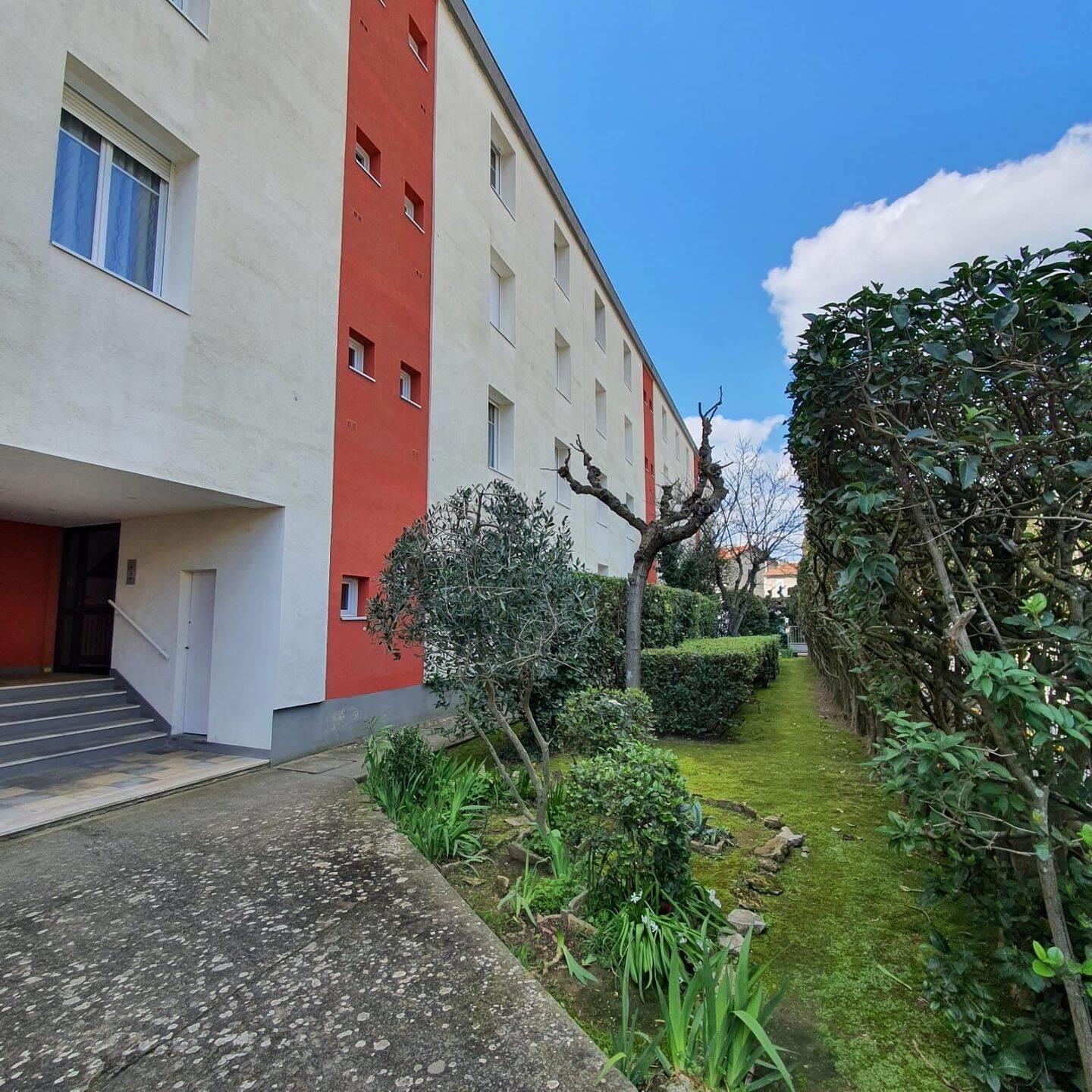 Appartement à vendre, 74m², Nîmes