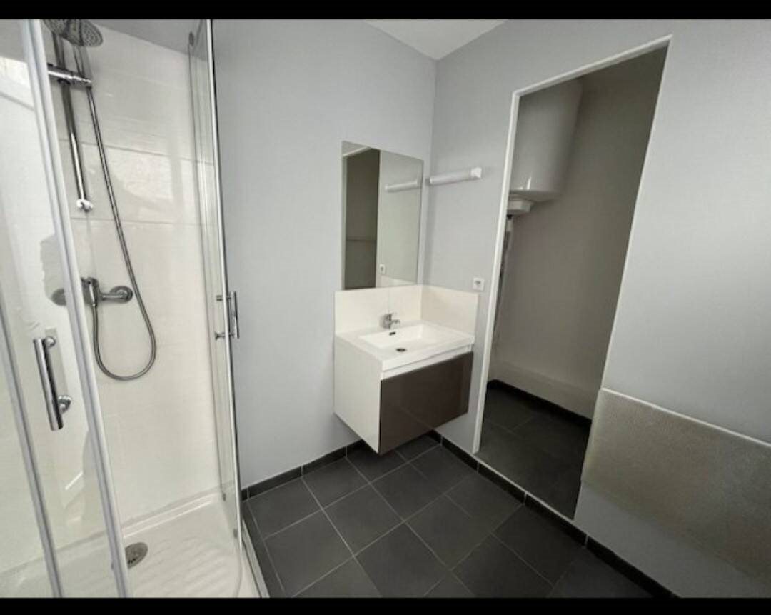 Appartement à louer, 35m², Lunel