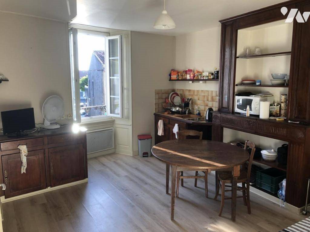 Appartement à vendre, 220m², Parthenay
