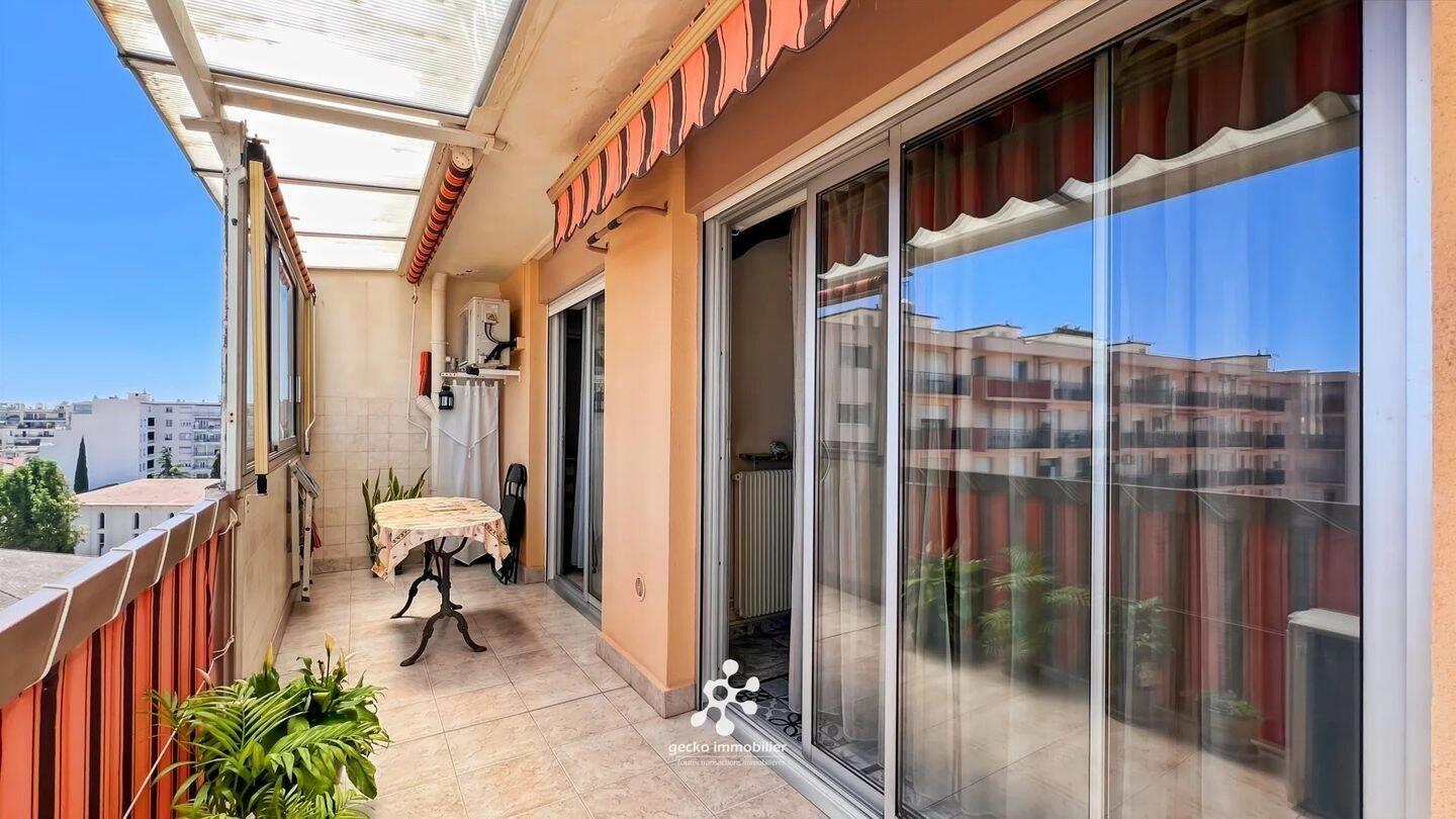 Appartement à vendre, 65m², Nice