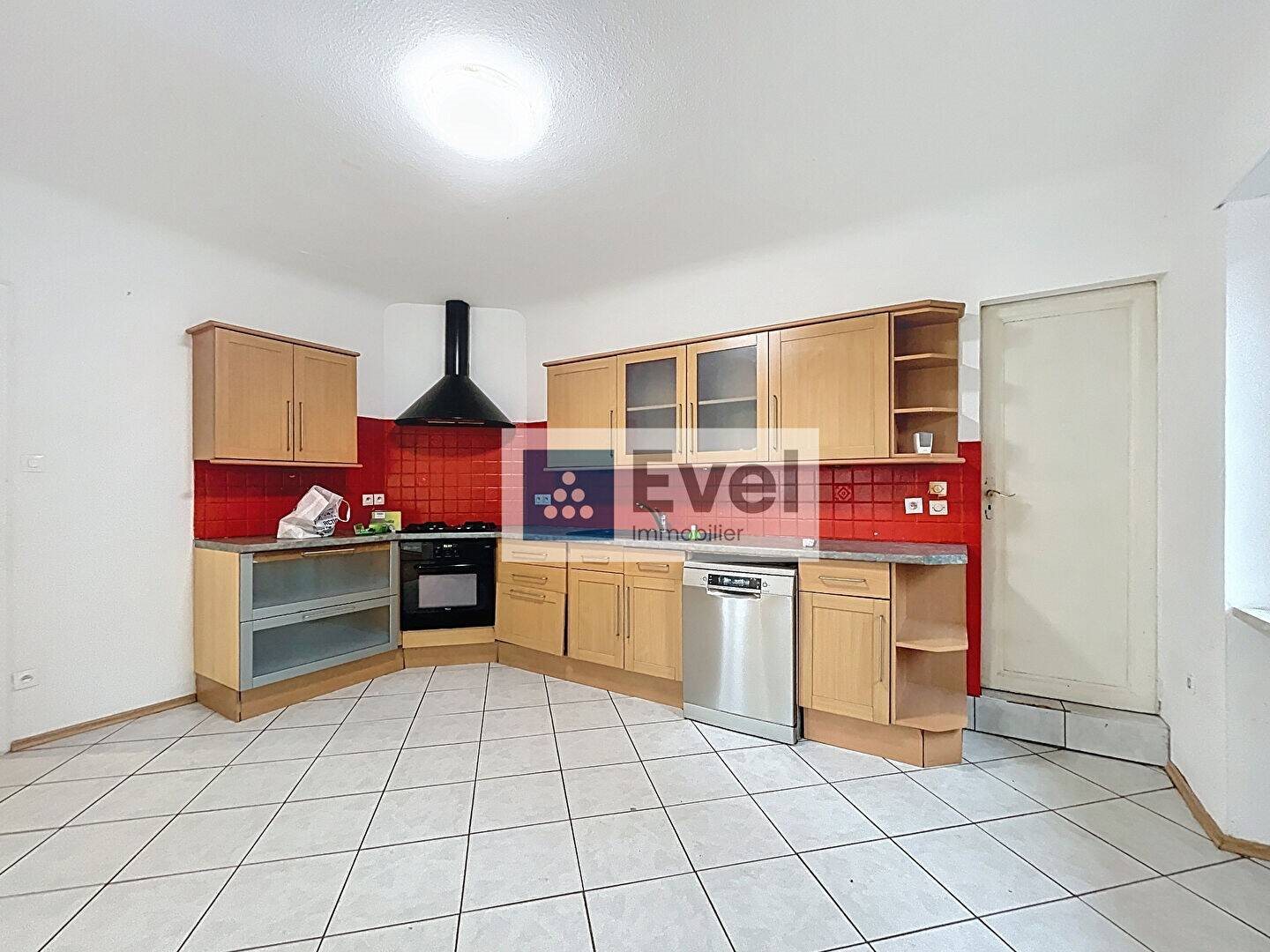 Maison à louer, 160m², Spicheren