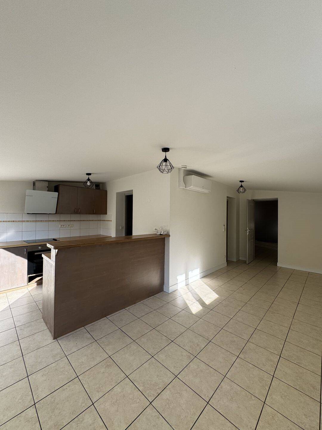 Maison à louer, 97m², Lugon-et-l'Ile-du-Carnay