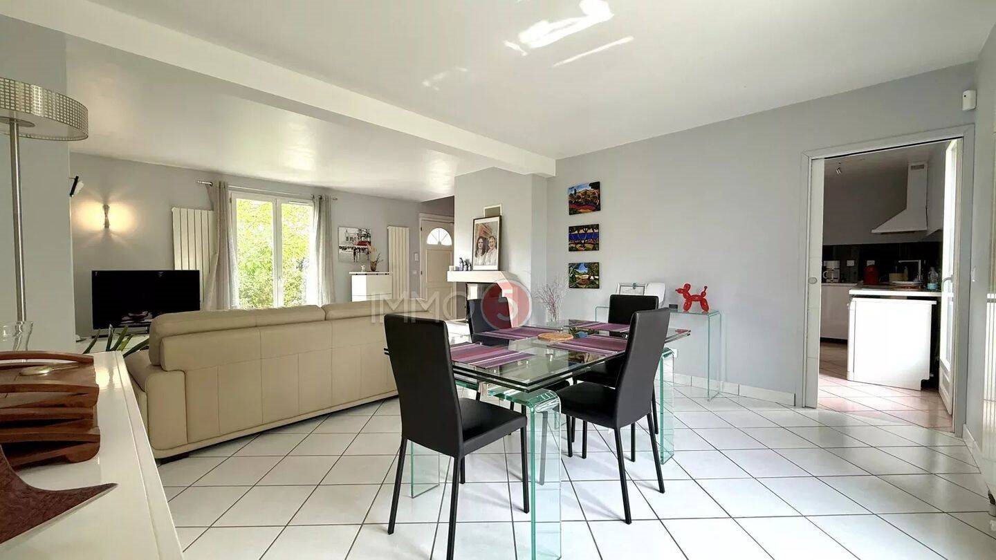 Maison à vendre, 145m², Coubron