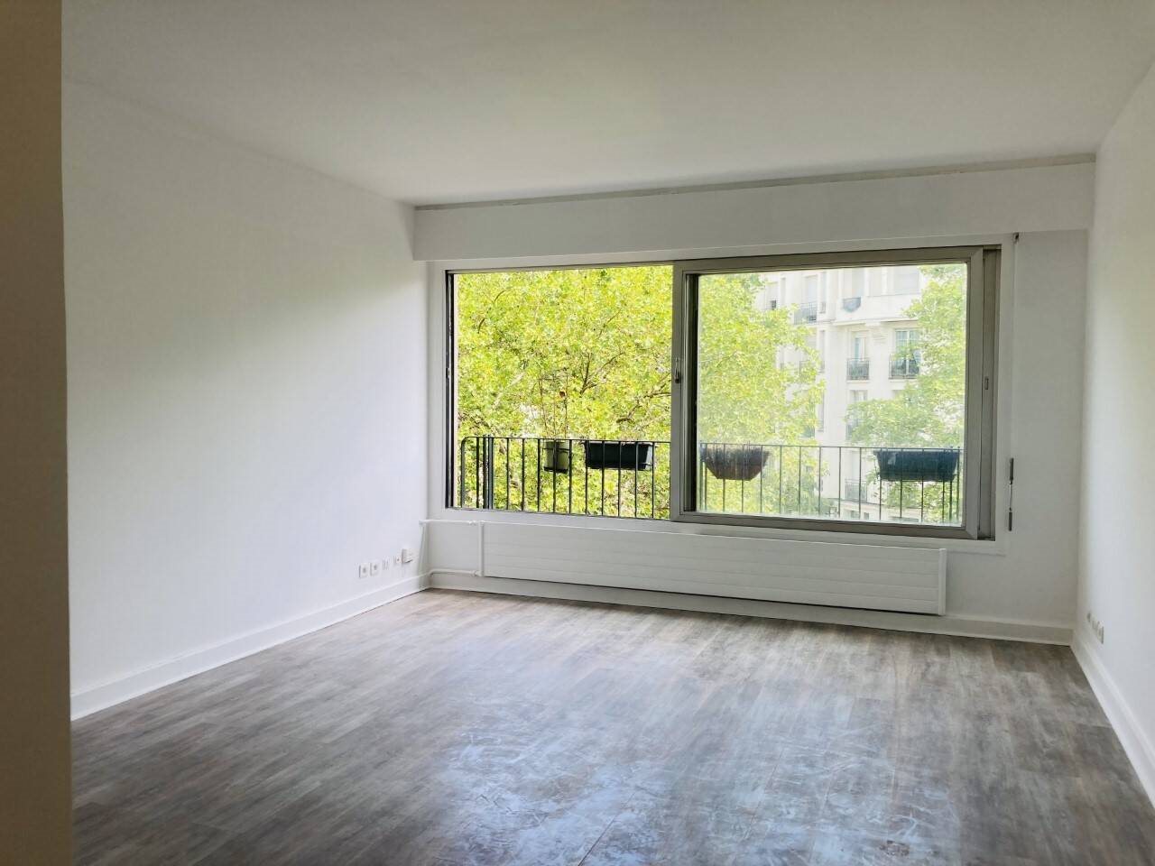 Appartement à louer, 24m², Paris 9ème