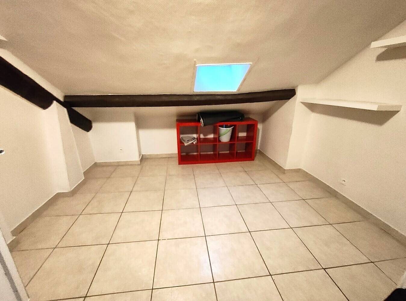 Appartement à louer, 8m², Paris 14ème