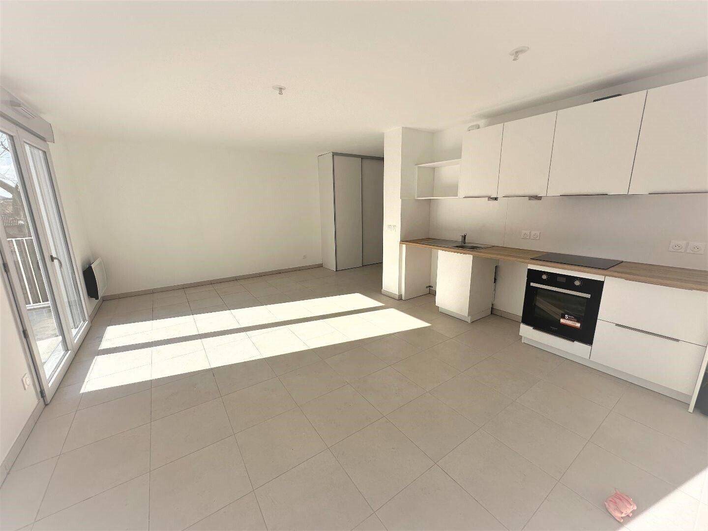 Appartement à louer, 64m², Marseille 9ème