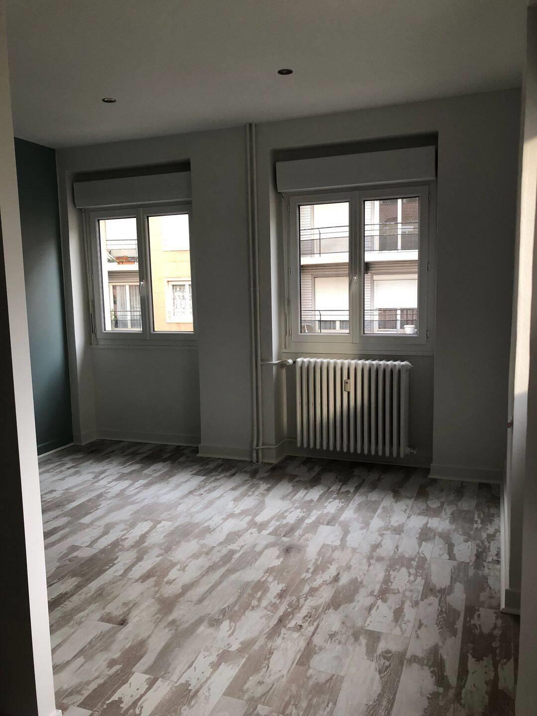 Appartement à louer, 55m², Saint-Etienne