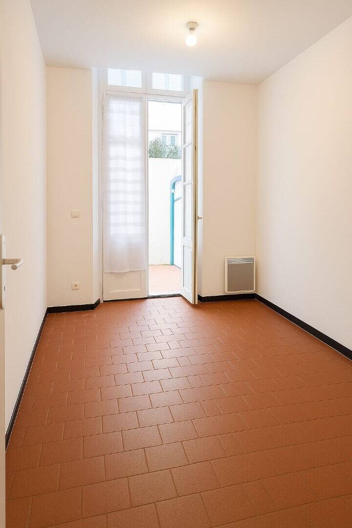 Appartement à louer, 93m², Marseille 1er