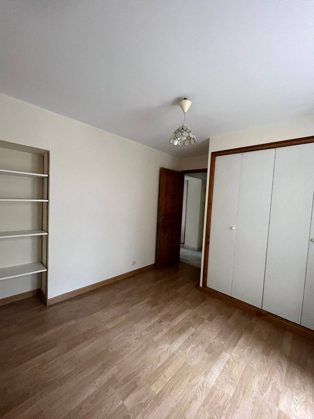 Appartement à louer, 35m², Paris 18ème