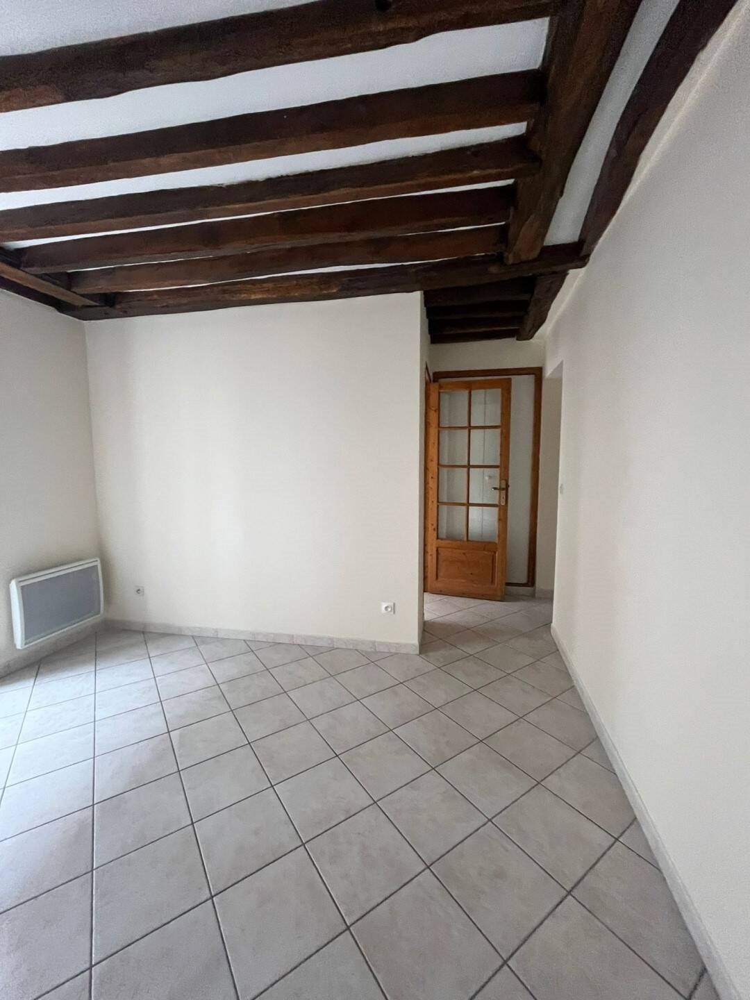 Appartement à louer, 35m², Paris 18ème