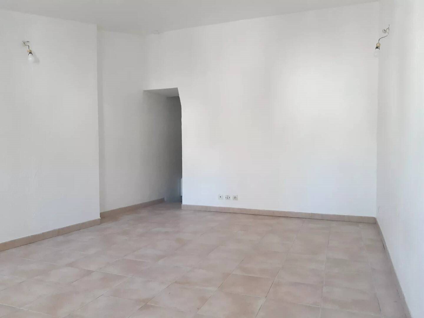 Appartement à louer, 29m², Tarascon