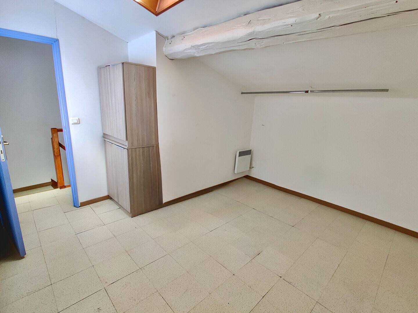 Appartement à louer, 37m², Nîmes