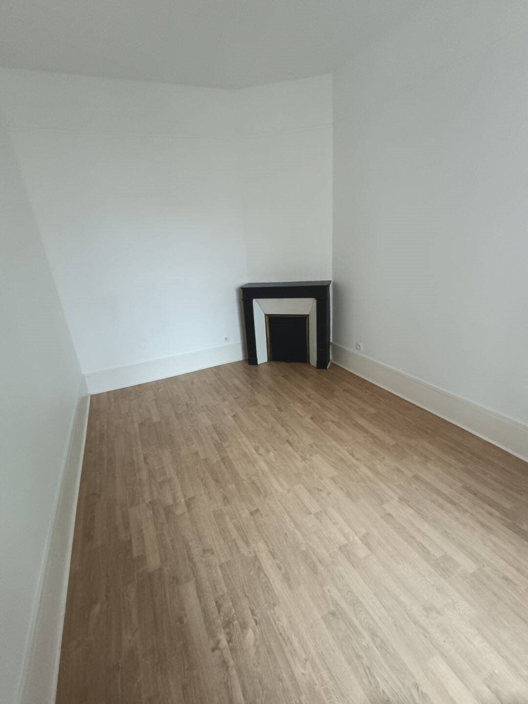 Appartement à louer, 30m², Paris 18ème