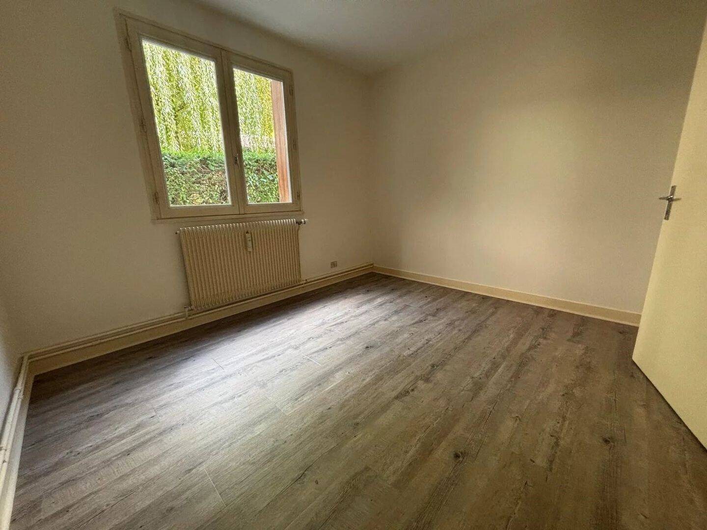 Appartement à vendre, 64m², Saint-Claude
