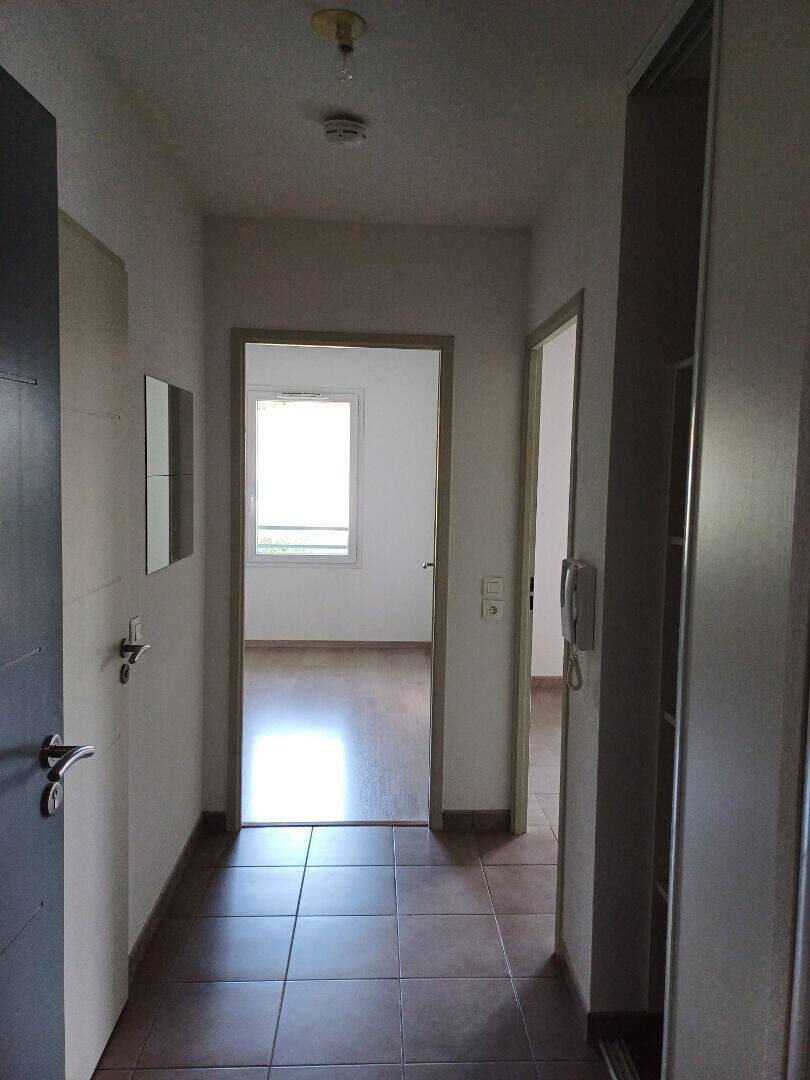 Appartement à louer, 37m², Ambarès-et-Lagrave