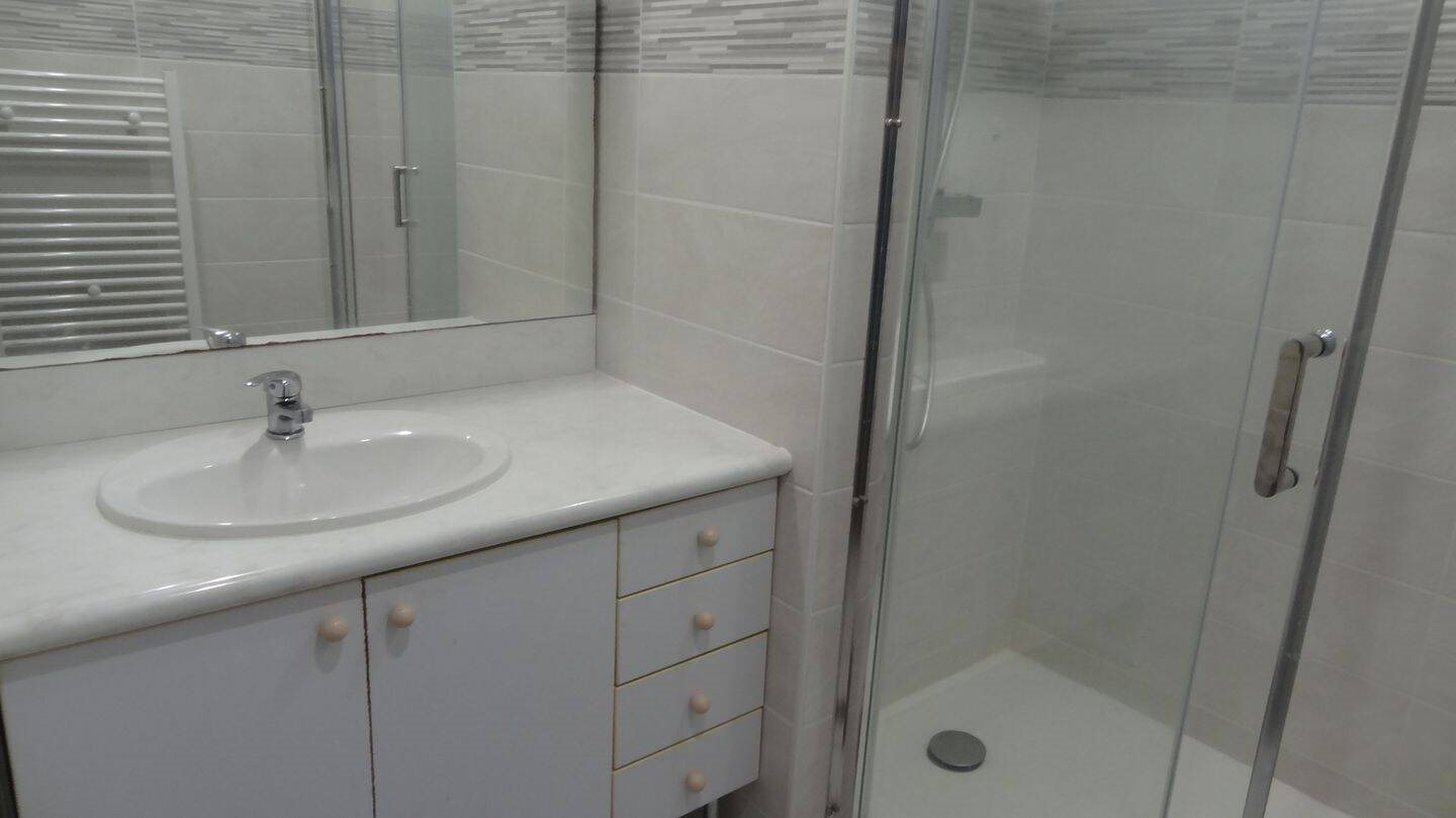 Appartement à vendre, 65m², Nîmes