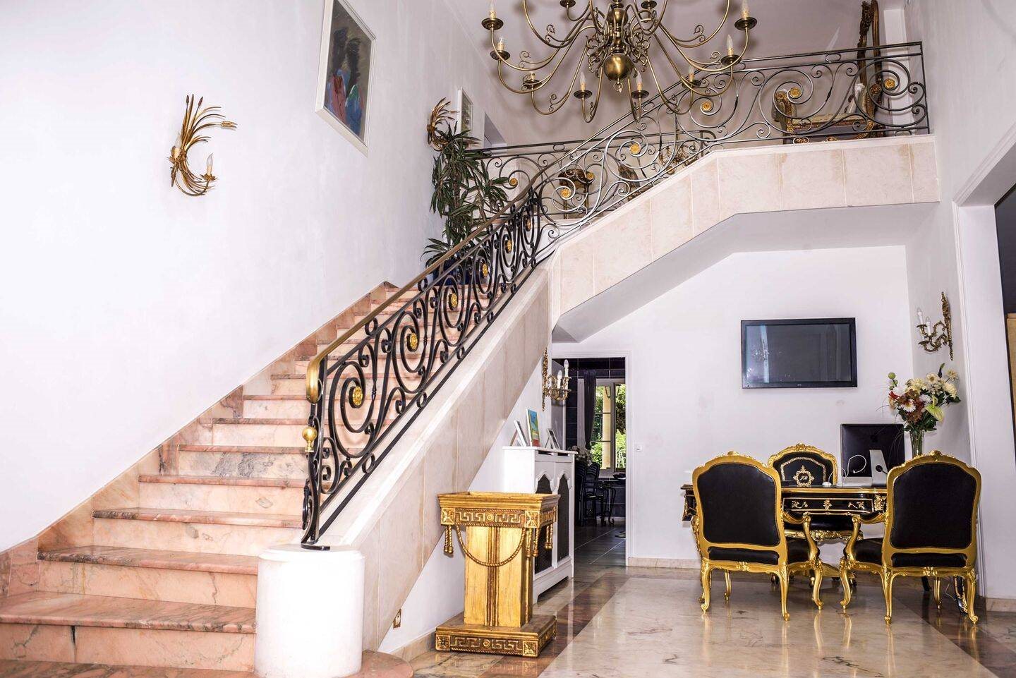 Maison à louer, 390m², Bougival