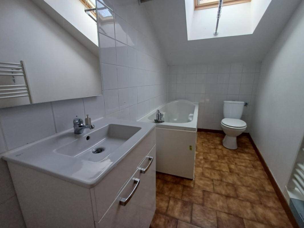 Appartement à louer, 76m², Boussens