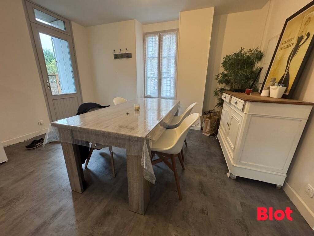 Appartement à vendre, 139m², Louvigné-de-Bais