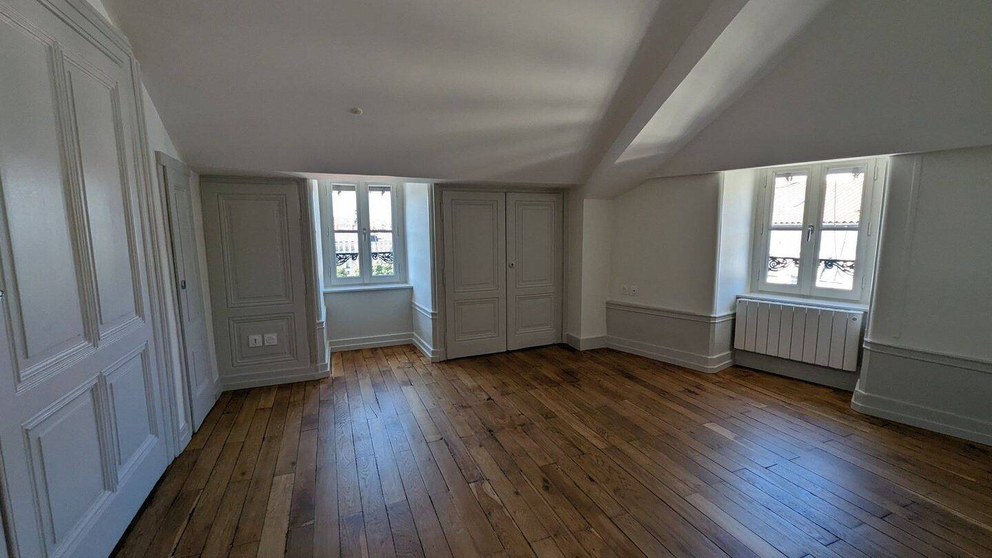 Appartement à louer, 86m², Lyon 2ème
