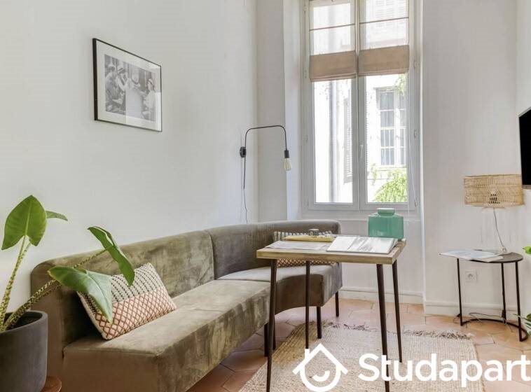 Maison à louer, 30m², Marseille 1er