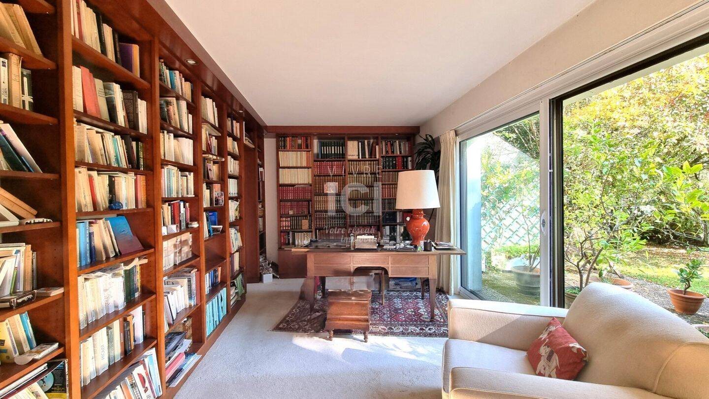 Maison à vendre, 237m², Sautron