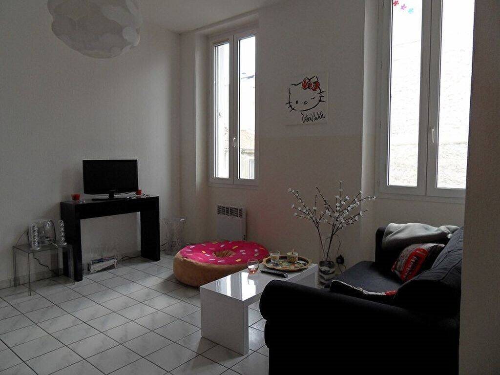 Appartement à louer, 30m², Marseille 5ème