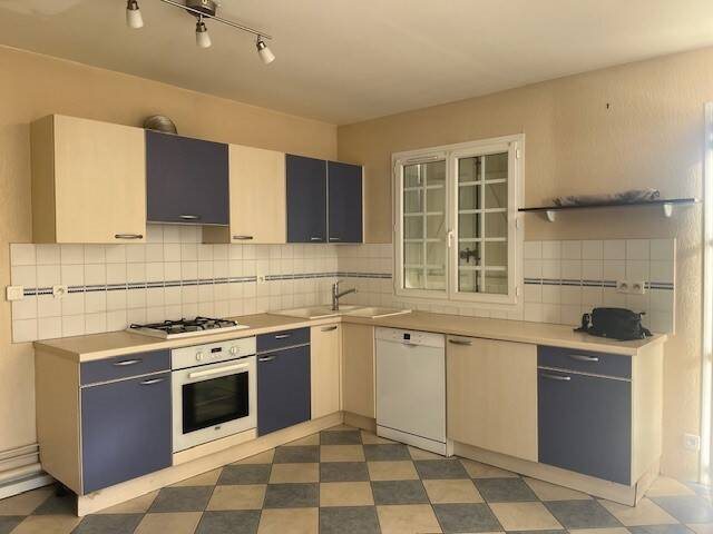 Appartement à louer, 80m², Ormesson-sur-Marne