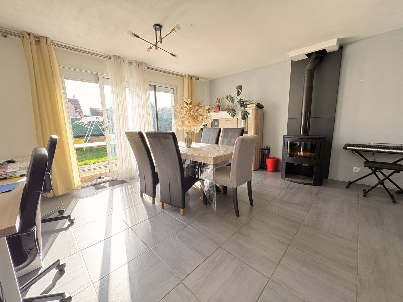 Maison à vendre, 125m², Méru