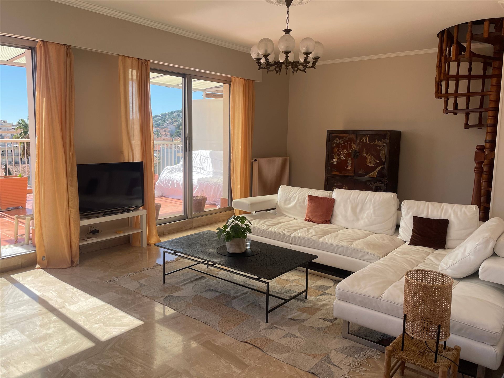 Appartement à louer, 103m², Nice
