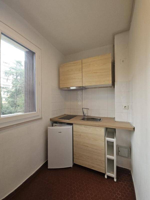Appartement à louer, 24m², Grenoble