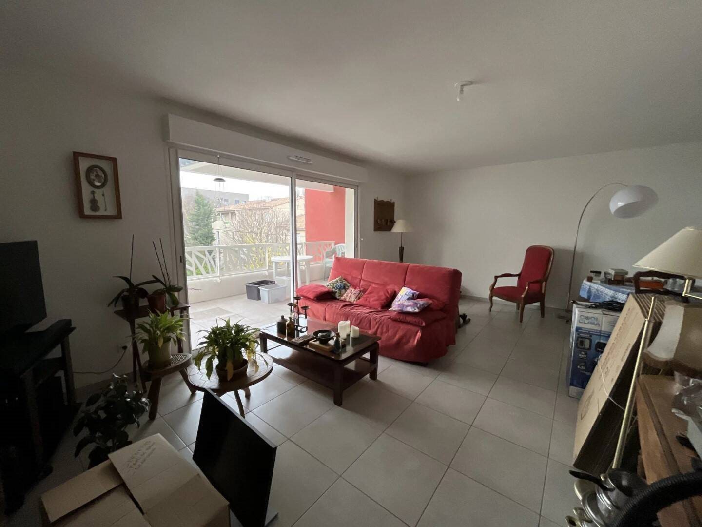 Appartement à louer, 79m², Nîmes