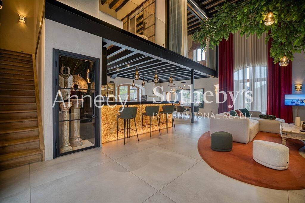 Maison à vendre, 303m², Sévrier