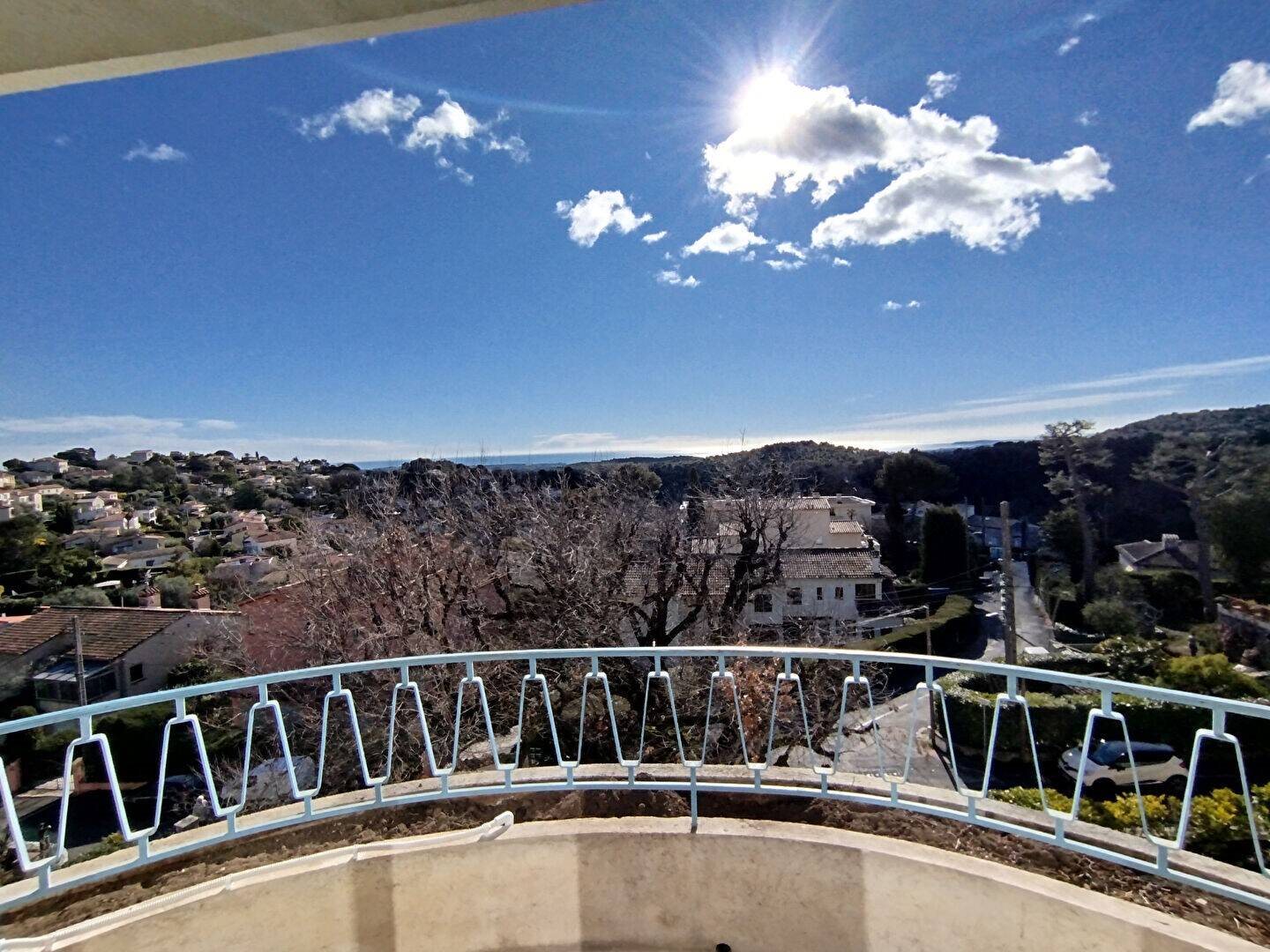 Appartement à louer, 91m², Vence