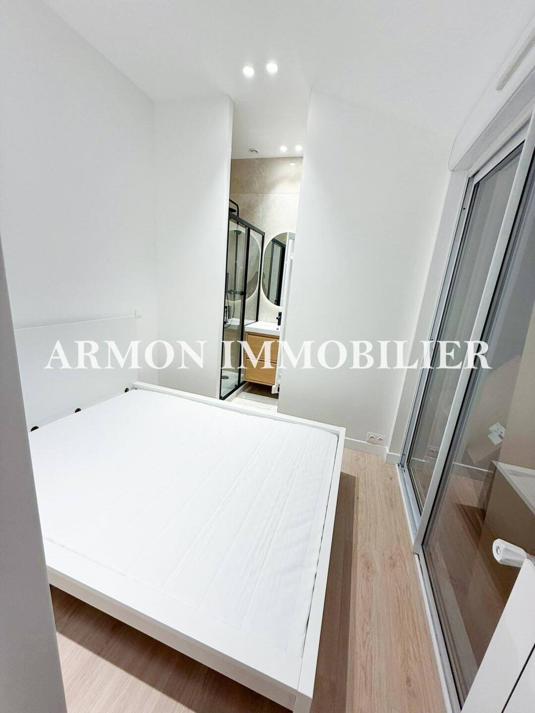 Appartement à louer, 28m², Paris 17ème