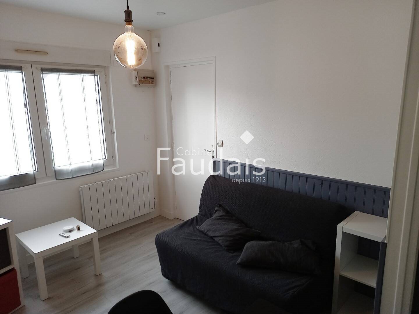 Appartement à louer, 15m², Saint-Lô