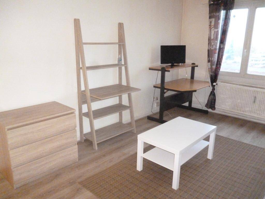Appartement à louer, 25m², Metz