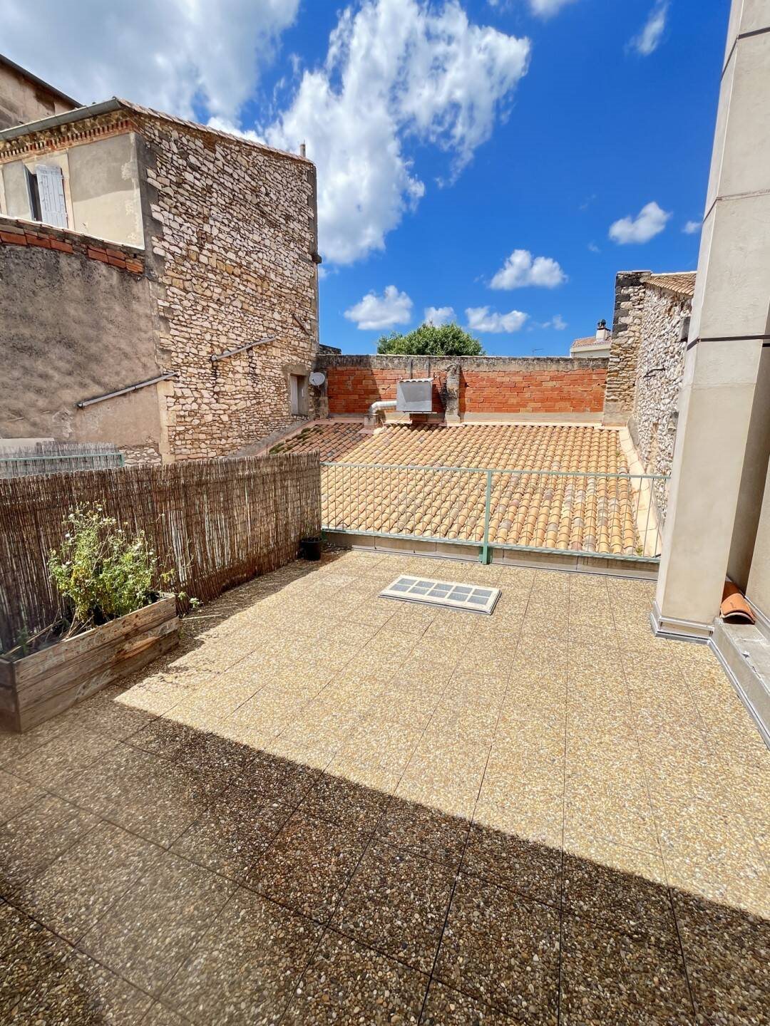 Appartement à louer, 78m², Nîmes
