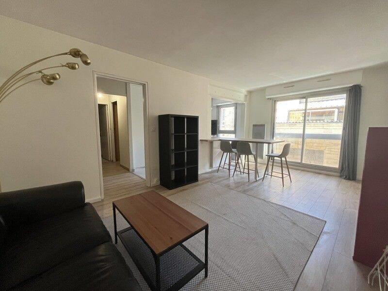 Appartement à louer, 49m², Bordeaux