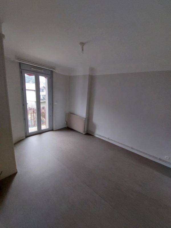 Appartement à louer, 61m², Saint-Etienne