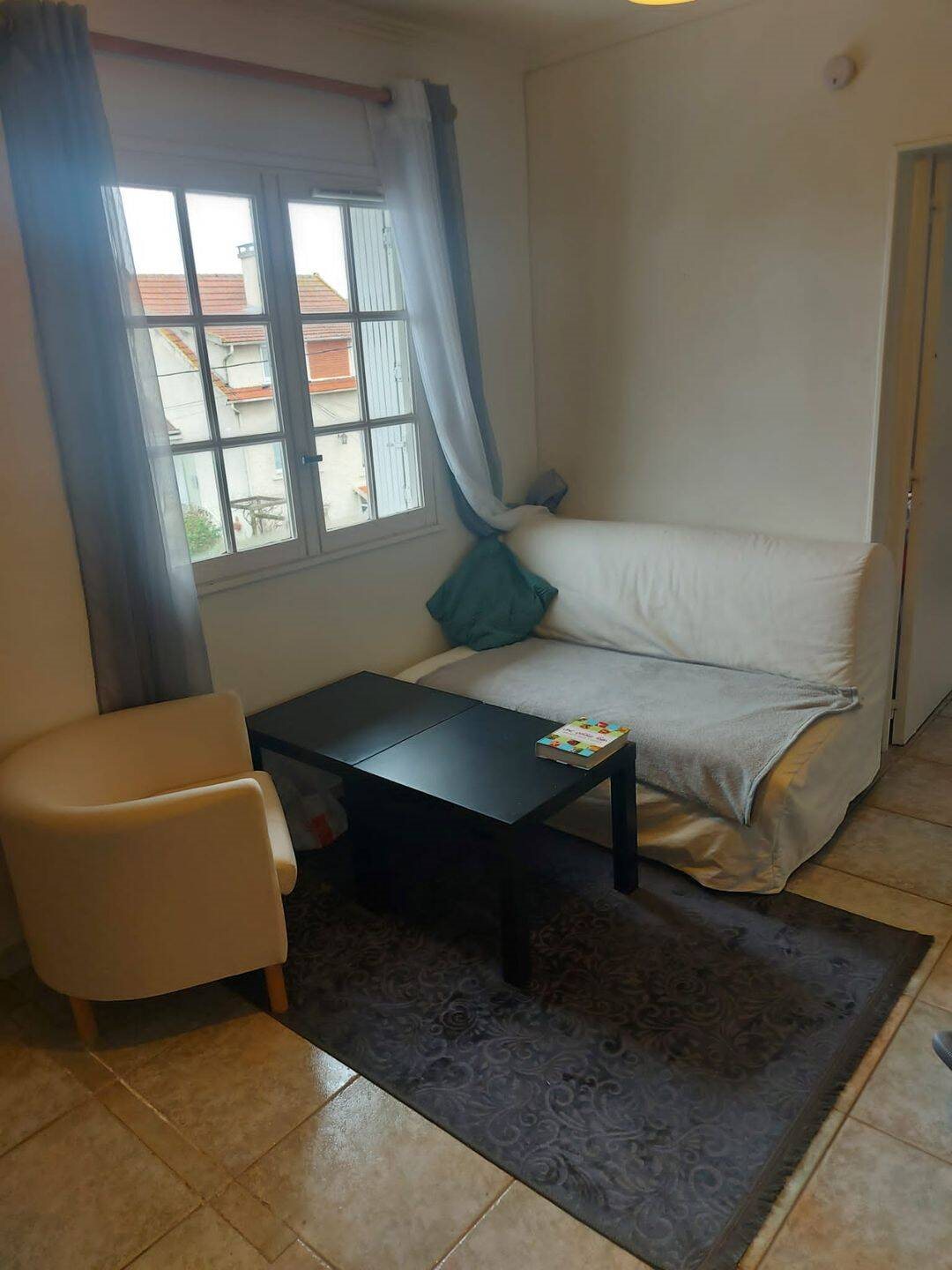 Appartement à louer, 31m², Les Clayes-sous-Bois