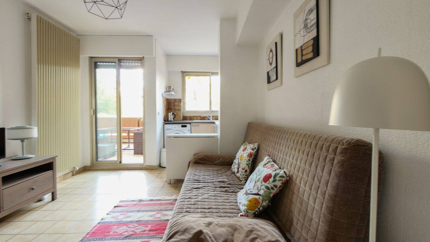 Appartement à louer, 26m², Hyères