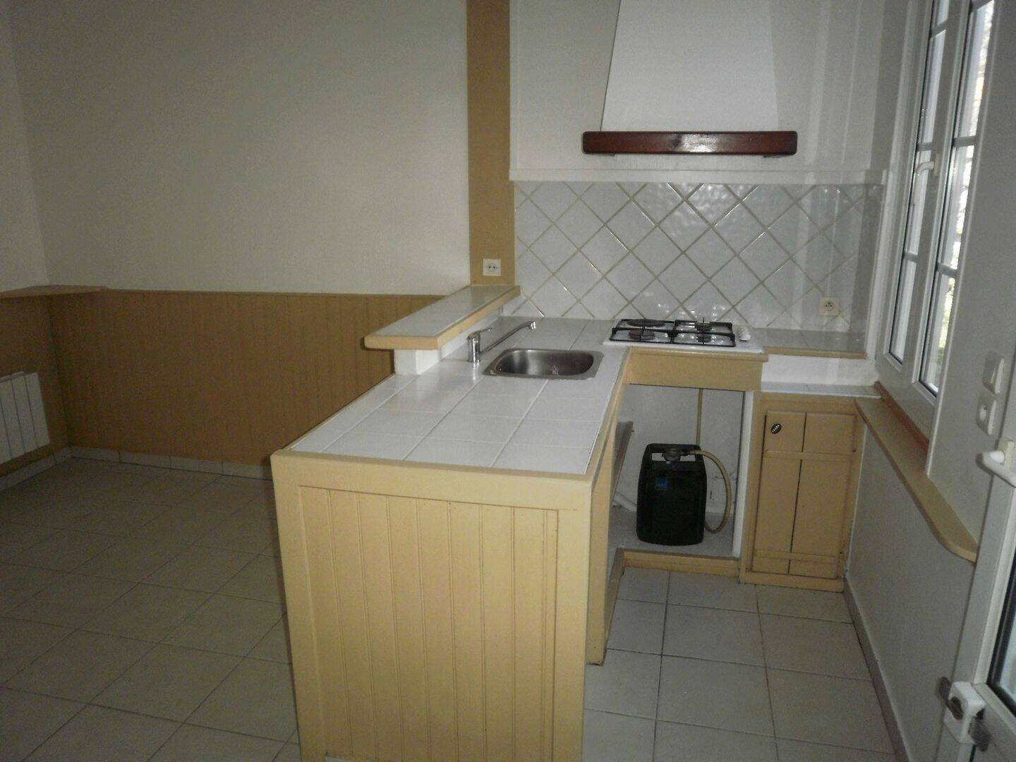 Maison à louer, 50m², Rochefort